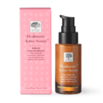 New Nordic Hyaluronic Active™ Serum, moisturises, soothes, and lifts for younger-looking skin with hyaluronic acid, sea buckthorn, and squalene.