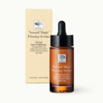 Natural Magic™ pinguldava seerumi pakendi esikülg.
