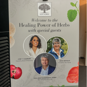 Herbal Schools 40 Pilt Janette Manrara juhitavast uuest Põhjamaade ravimtaimede koolist.